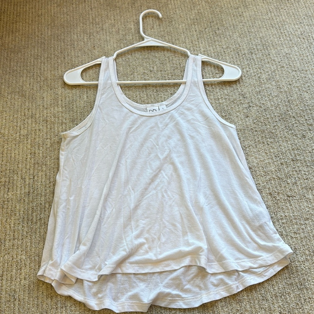 NORDSTROM WHITE FLOWY TANK TOP